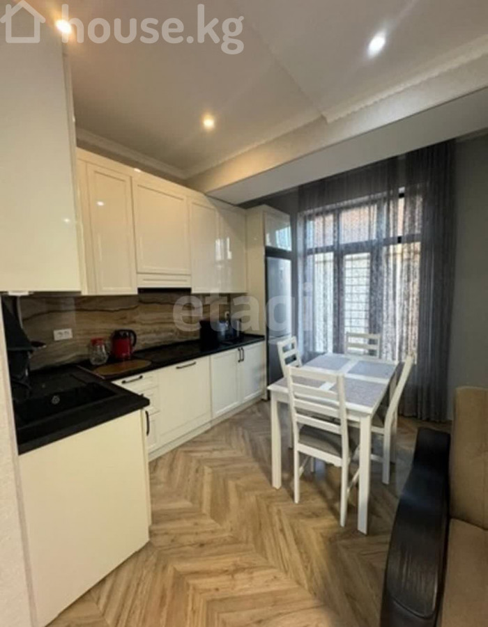 3-комн. кв., 70 м2