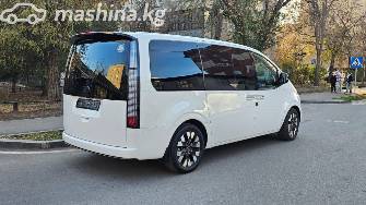 Hyundai Staria 3.5 AT