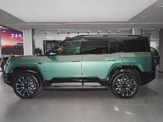BYD FangChengBao Leopard 8 2.0hyb AT 4WD