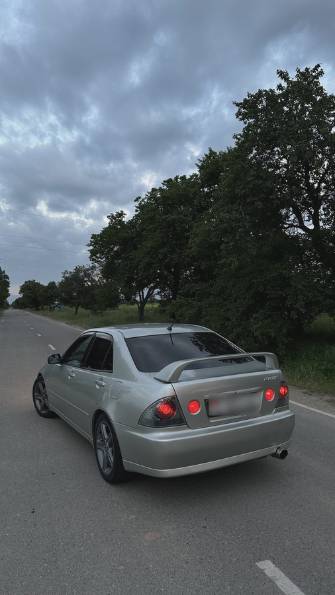 Toyota Altezza 2.0 AT