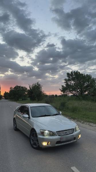 Toyota Altezza 2.0 AT