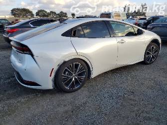 Toyota Prius V (XW60) 2.0hyb AT