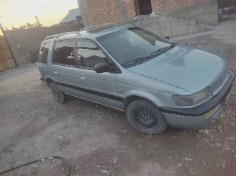 Mitsubishi Space Wagon II 2.0 AT