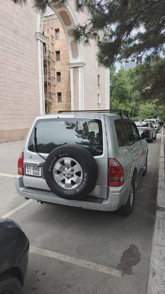 Mitsubishi Pajero III 3.0 AT 4WD