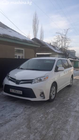 Toyota Sienna III Рестайлинг 2 3.5 AT