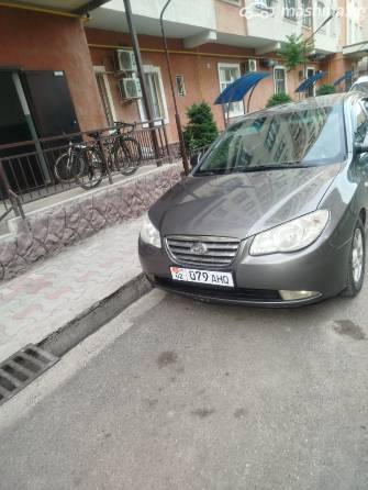 Hyundai Elantra IV (HD) 1.6 AT