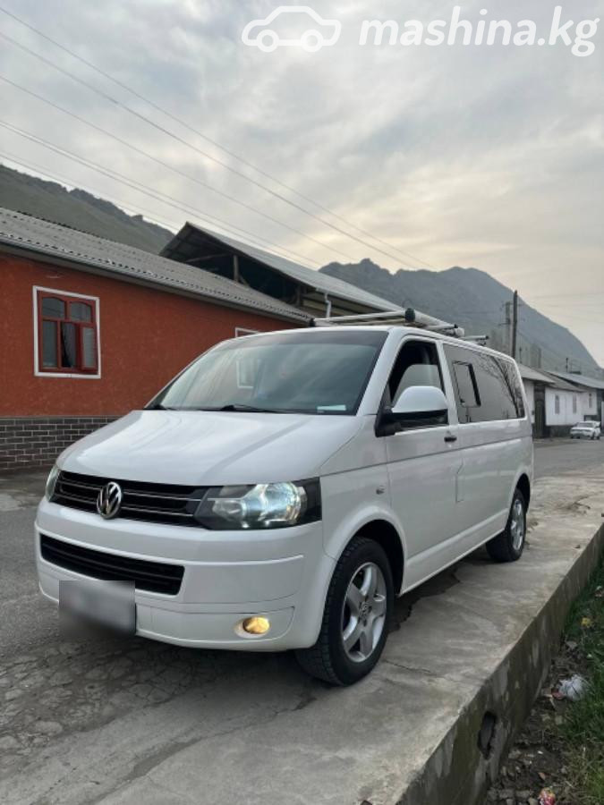 Volkswagen Multivan T5 Рестайлинг 2.0 MT