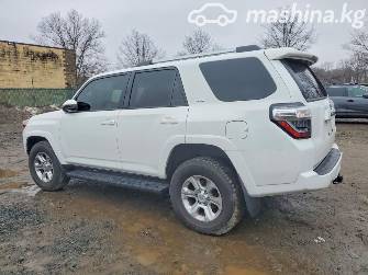 Toyota 4Runner V Рестайлинг 4.0 AT 4WD