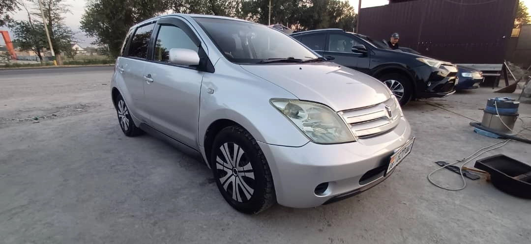 Открыть фото Toyota Ist I 1.5 AT