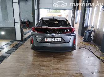 Toyota Prius IV (XW50) Prime 1.8hyb AT