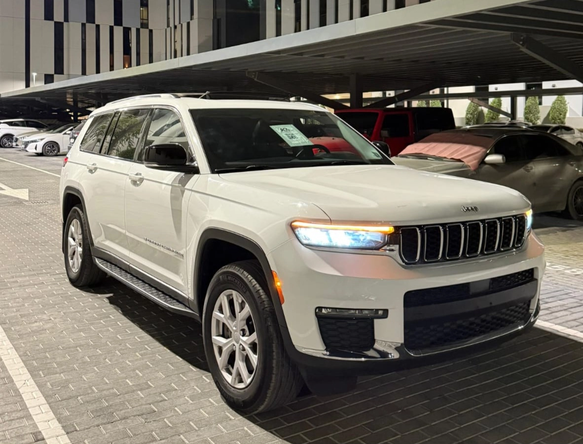 Jeep Grand Cherokee IV (WK2) Рестайлинг 3.6 AT 4WD