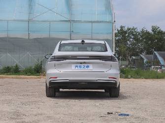 Geely Galaxy A7 1.5hyb AT