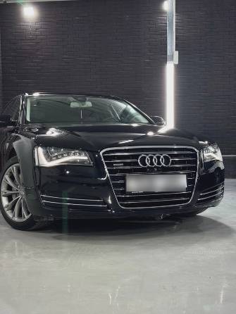 Audi A8 III (D4) Long 3.0 AT 4WD