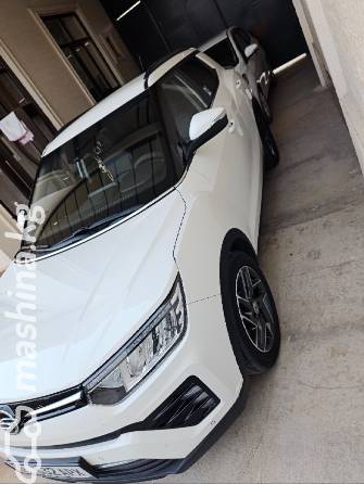 SsangYong Tivoli I Рестайлинг 1.5 AT