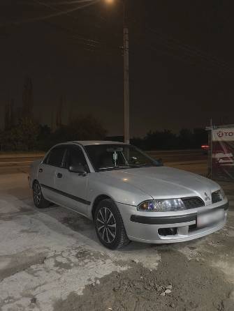 Mitsubishi Carisma 1.8 MT