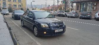 Toyota Avensis II Рестайлинг 1.8 MT