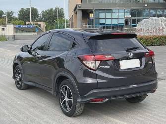 Honda Vezel I Рестайлинг 1.5 CVT