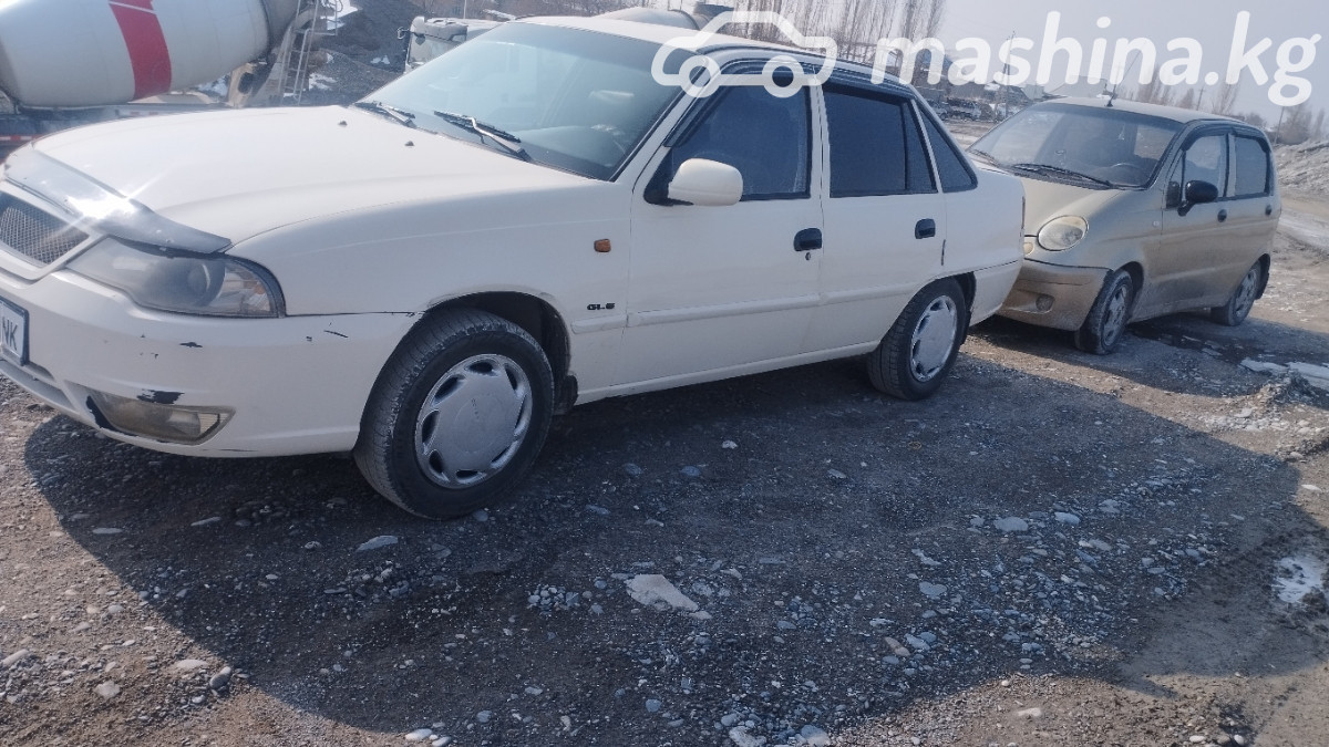 Открыть фото Daewoo Nexia I Рестайлинг 1.5 MT