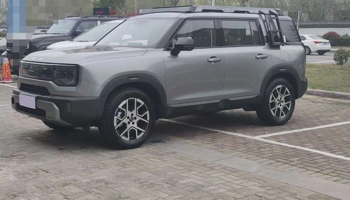 BAIC BJ30 II 1.5hyb AT 4WD