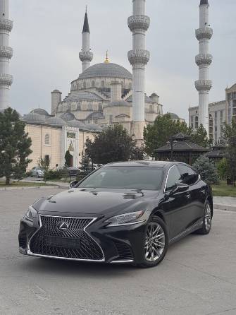 Lexus LS V 350 3.5 AT