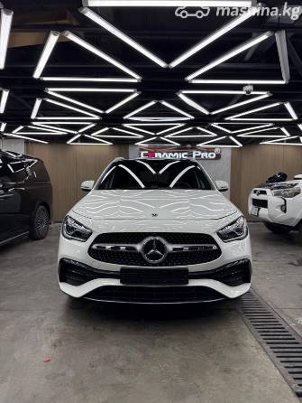 Mercedes-Benz GLA II (H247) 250 2.0 AMT 4WD