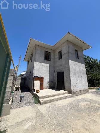 Дом, 6 и более комнат, 130 м2