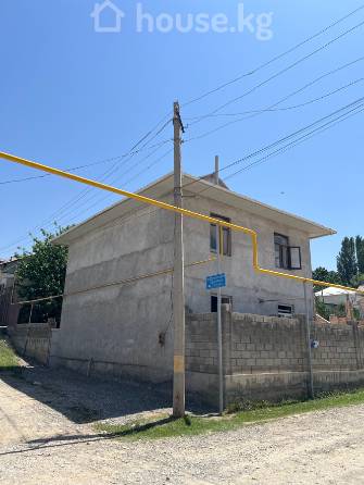 Дом, 6 и более комнат, 130 м2