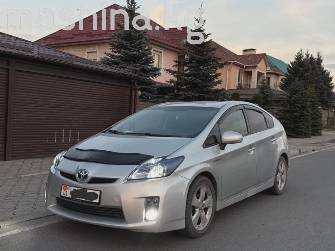 Toyota Prius III (XW30) 1.8hyb AT
