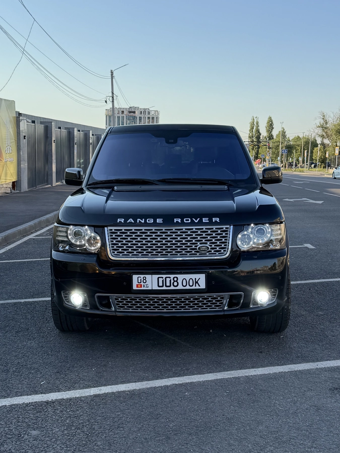 Открыть фото Land Rover Range Rover III Рестайлинг 2 4.4d AT 4WD