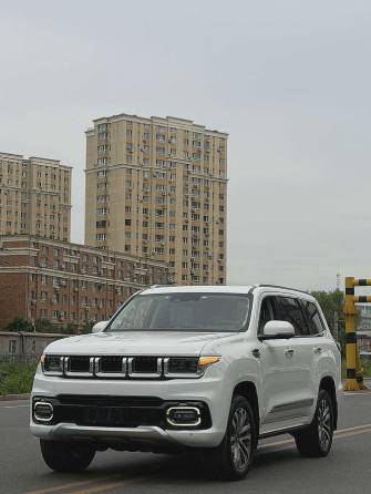 BAIC BJ60 2.0 AT 4WD