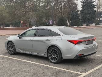 Toyota Avalon V 2.5hyb CVT