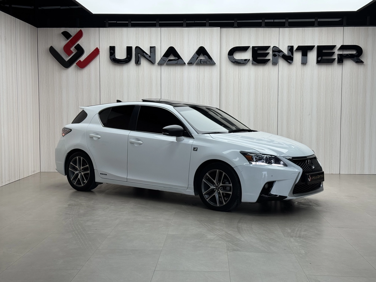 Lexus CT I Рестайлинг 200h 1.8hyb CVT