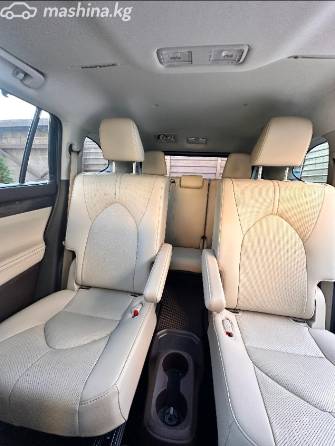 Toyota Highlander IV (U70) 3.5 AT 4WD