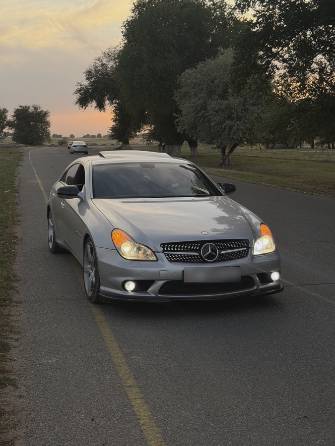 Mercedes-Benz CLS I (C219) 500 5.0 AT