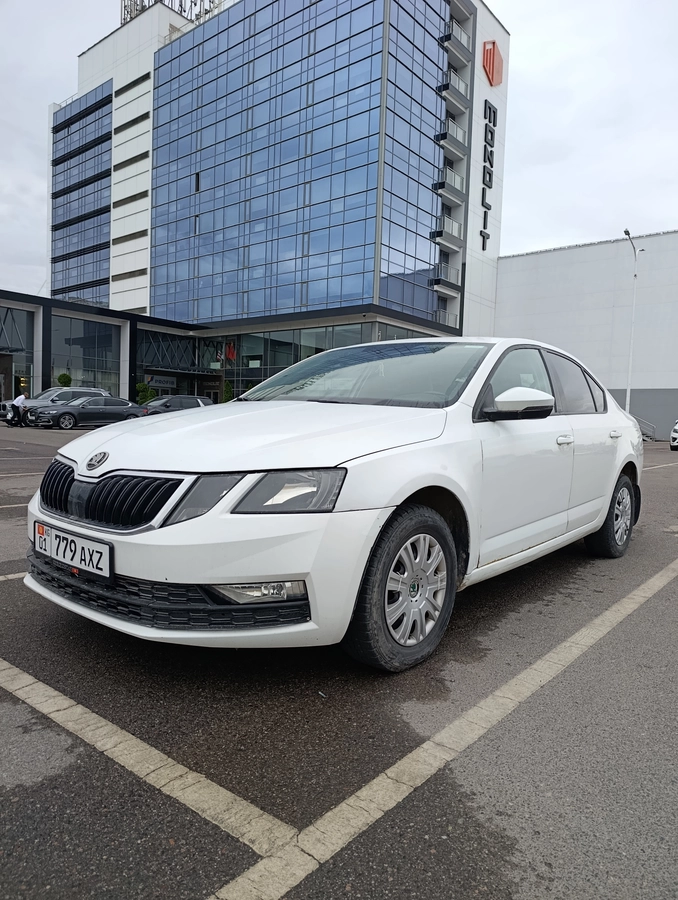 Skoda Octavia III (A7) 1.6 AT