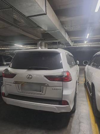 Lexus LX III Рестайлинг 2 570 5.7 AT 4WD