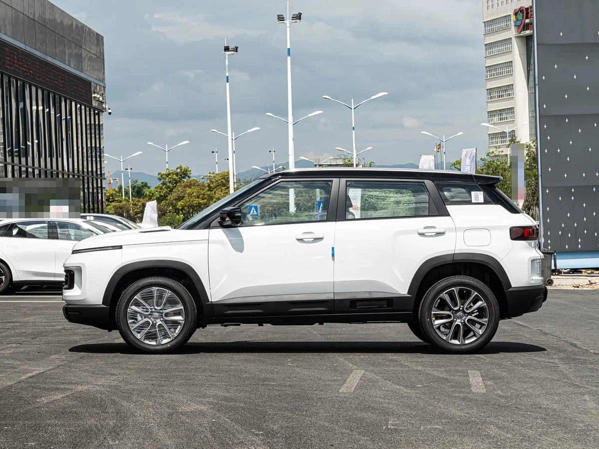 Открыть фото Geely Icon 1.5 AMT