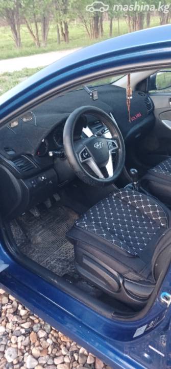 Hyundai Solaris I 1.6 MT