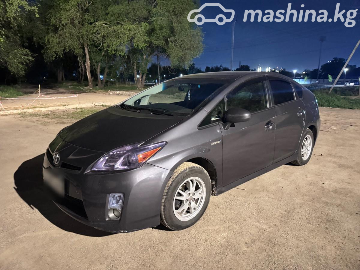 Toyota Prius III (XW30) 1.8hyb AT