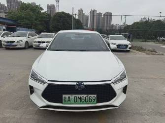 BYD E3 47kWh Electro AT