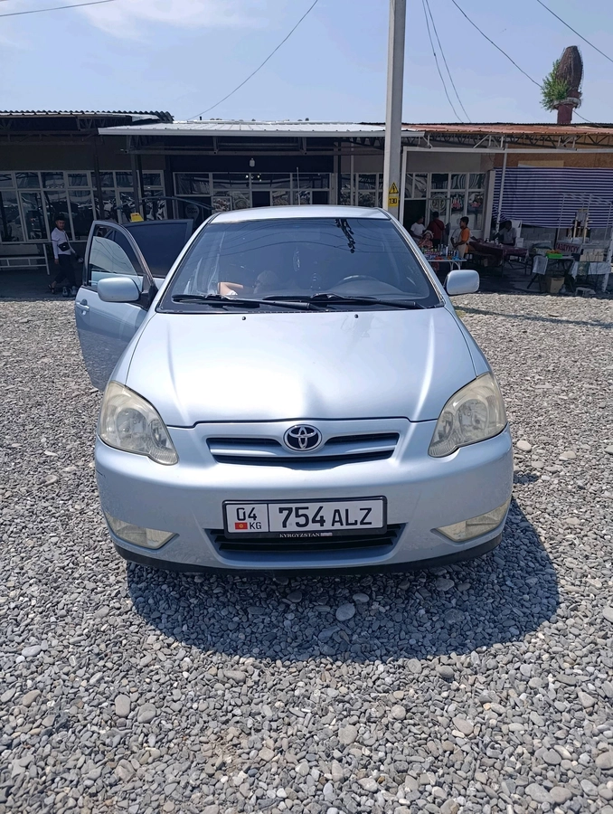 Toyota Corolla IX (E120, E130) 1.6 MT