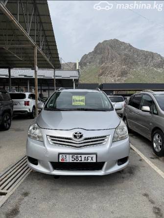 Toyota Verso I 1.6 MT