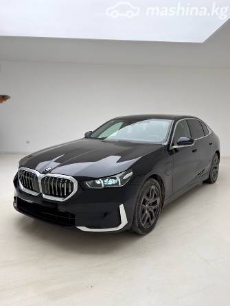 BMW i5 eDrive35L Electro AT