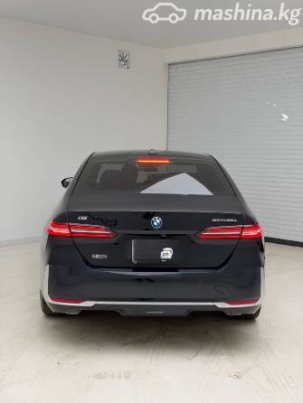 BMW i5 eDrive35L Electro AT