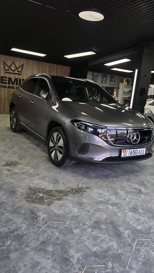 Mercedes-Benz EQA I 250 Electro AT