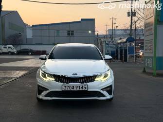 Kia K5 II 2.0 AT