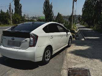Toyota Prius III Рестайлинг (XW30) 1.8hyb AT