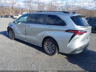 Toyota Sienna IV 2.5hyb AT