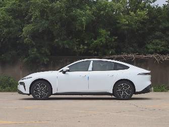 Dongfeng eπ 007 Electro AT