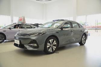 Geely Galaxy A7 1.5hyb AT